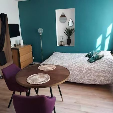 Charmant Studio Quartier Saint Louis A Versailles Bagian luar foto