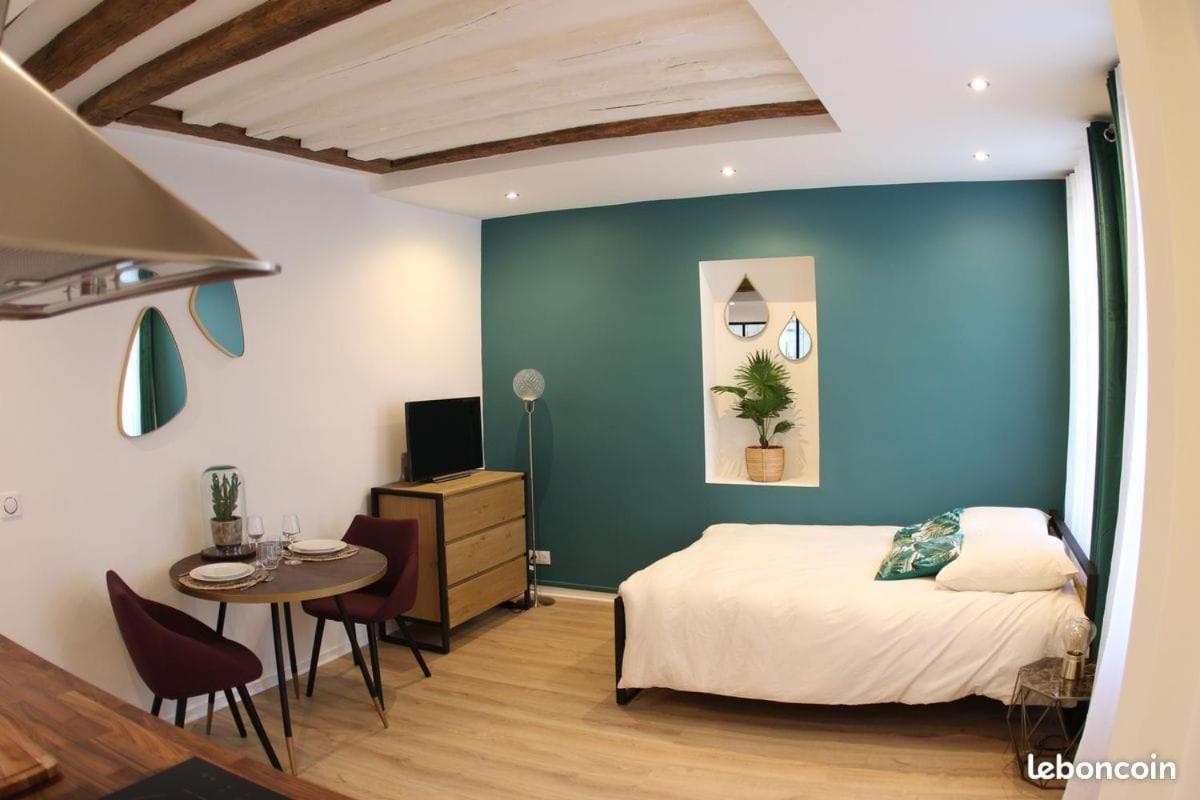 Charmant Studio Quartier Saint Louis A Versailles Bagian luar foto